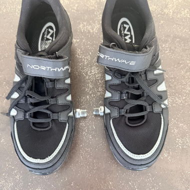 Northwave MTB Shoes for bike with pedals