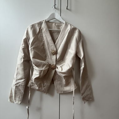 Beige Bluse