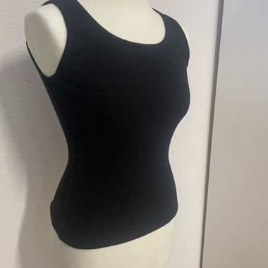 Schwarzes Tanktop