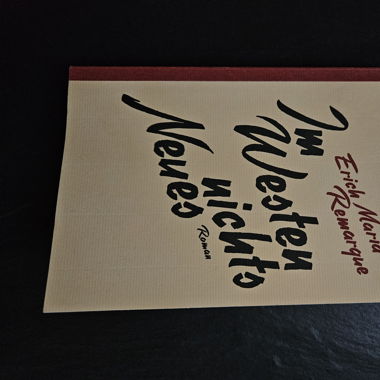Im Westen nichts Neues - Erich Maria Remarque