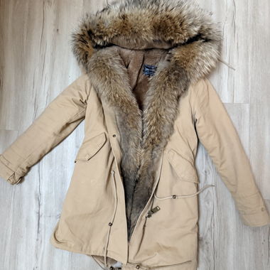 Winter coat with real fur 