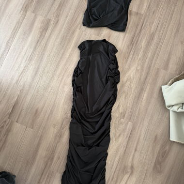 Abito Nero Drape