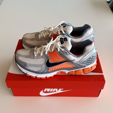 Nike Zoom Vomero 5 MS Sneaker
