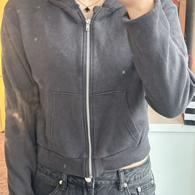 Hoodie court à zip gris