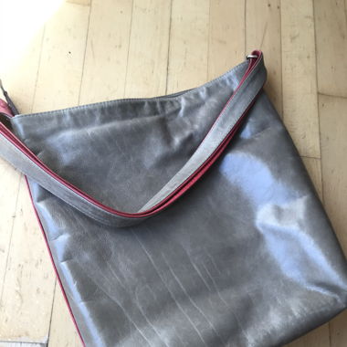 Schöne Ledertasche
