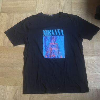 T-shirt noir Nirvana