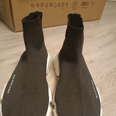 Balenciaga speedrunner rep