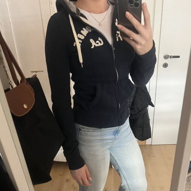 abercrombie & fitch