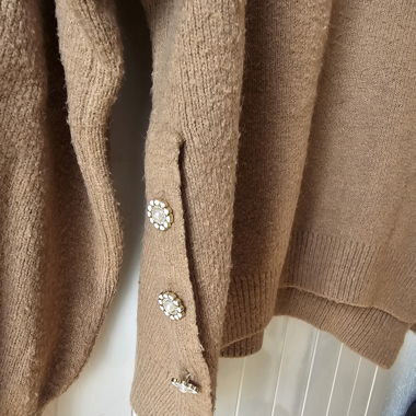 Pullover mit Details