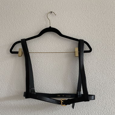 Zara Gürtel Harness schwarz 