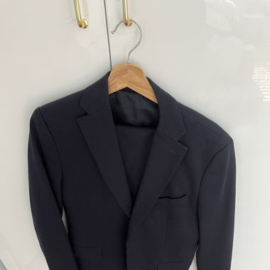 Conbipel black man suit
