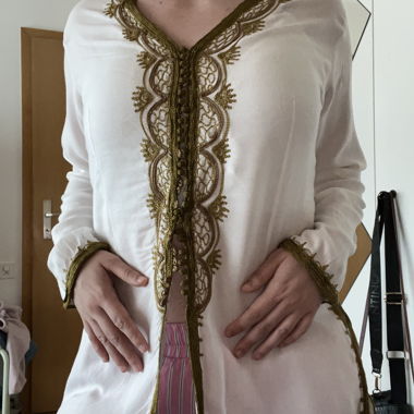 Tunique blanche brodée