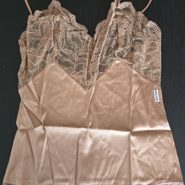 Haut en satin Antiflirt
