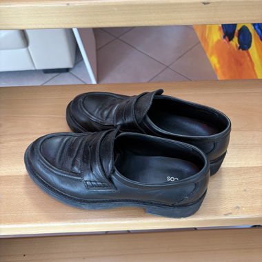 Mocassins en cuir noir