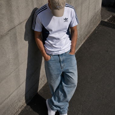 T-shirt Adidas