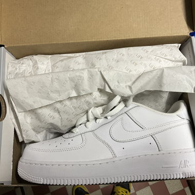 Nike Air Force 1 LE GS Sneakers