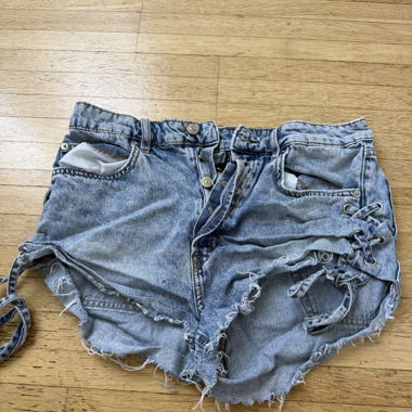 Short in Denim con Allacciatura