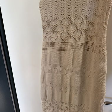 Robe en crochet beige