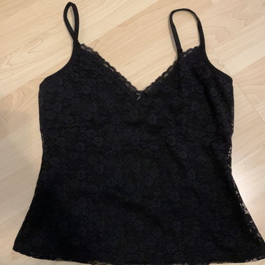 Top / Shirt