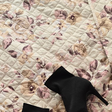 Bottines chaussettes talons aiguilles 