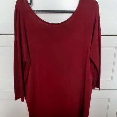Burgunderfarbene Bluse von Stradivarius
