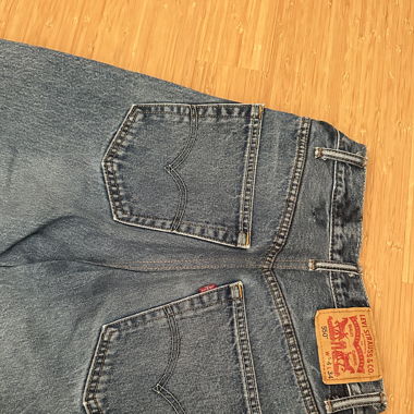 levis jeans