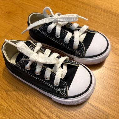 Baskets Converse Bébé, pointure 23
