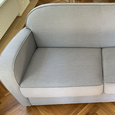 Schönes Sofa mit Bettfunktion - Top Zustand!