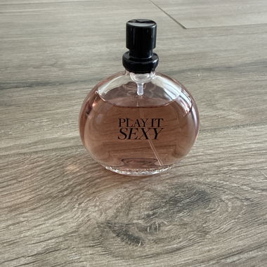 Parfum Play It Sexy