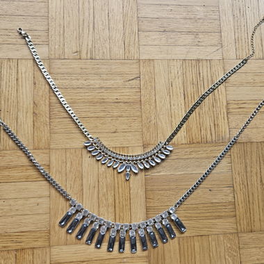 Set of 2 rhinestone fashion necklaces