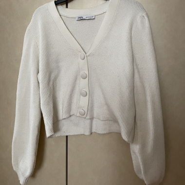 White Zara vest with buttons