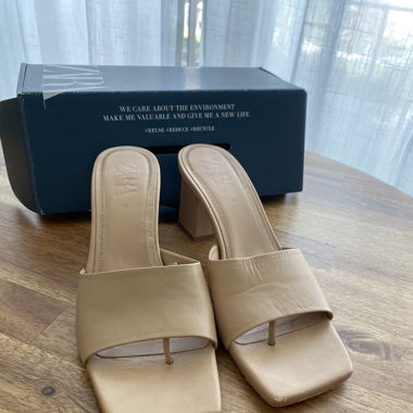 High Heels / Pumps Beige, 39