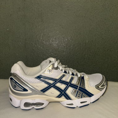 ASICS Gel-Nimbus 9 Weiß Light Indigoblau (Damen)