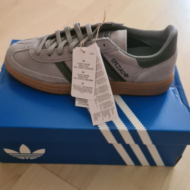 NEW Adidas Spezial 38 size