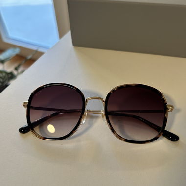 Lunettes de soleil incl. étui