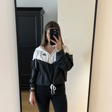 Nike Windrunner noir-blanc