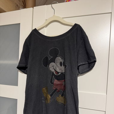 Disney t-shirt 