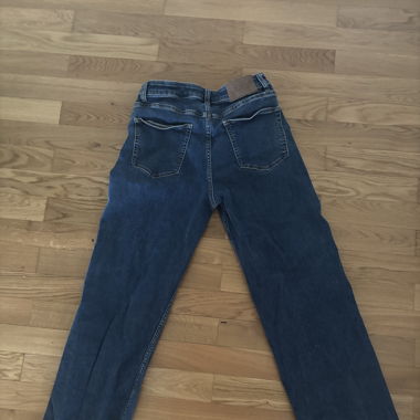 Nothing Something Jeans in M/32 (Wie Neu, 130 UVP)