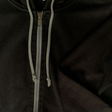 Black sip-up Hoddie🖤