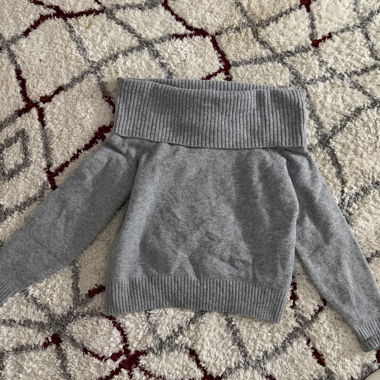 Grey Pull&Bear off-shoulder sweater