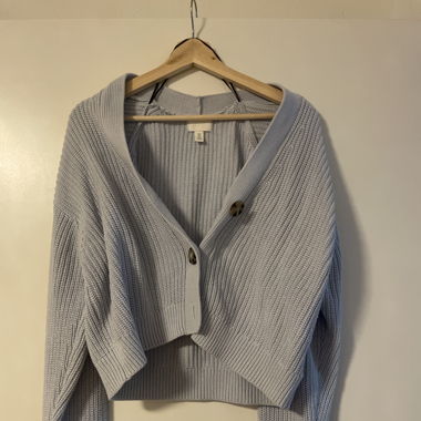Strickjacke babyblau