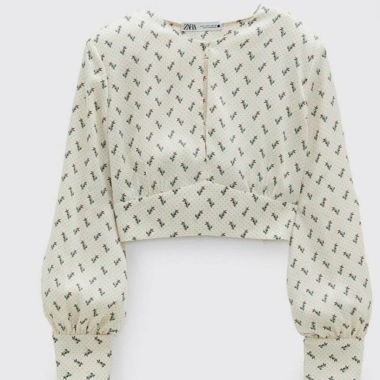 Blouse courte fleurie ZARA