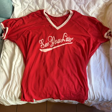 Rotes SHEIN V-Neck Shirt