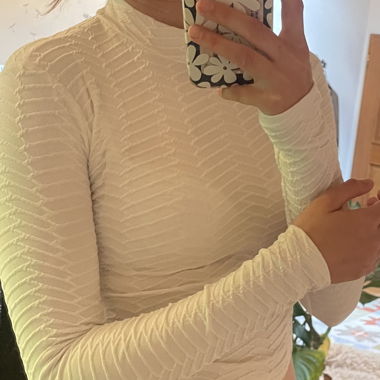Crop top manches longues Bershka