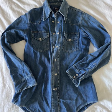 Denim shirt