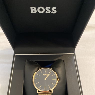 Hugo Boss Goldene Armbanduhr 