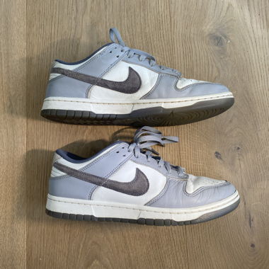 Nike Dunk Low Sneakers