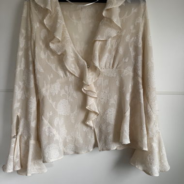 ZARA ruffle blouse cream, size M