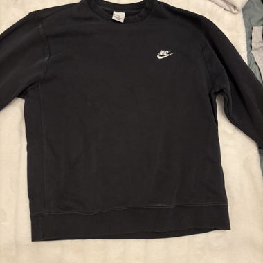 Nike crewneck sweatshirt black