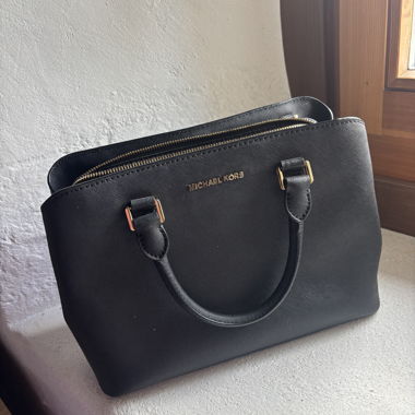 Michael Kors Jet Set Handtasche